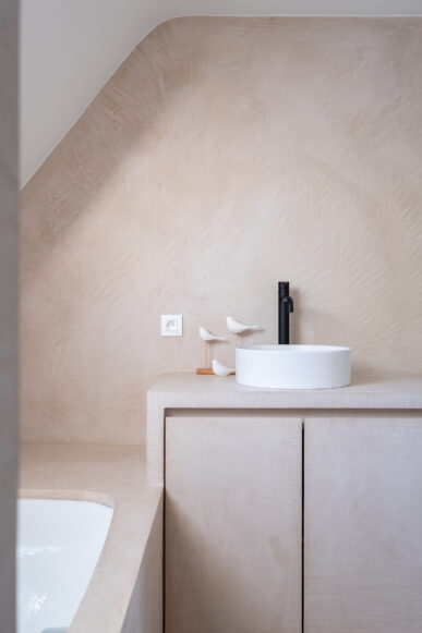 2021 - MX - BE - HomeSweetHome 09 - IN WR WL FU - APPL Floor Couture - CREA Phénix Interiors - ©NickCannaerts - TAGS bathroom sink