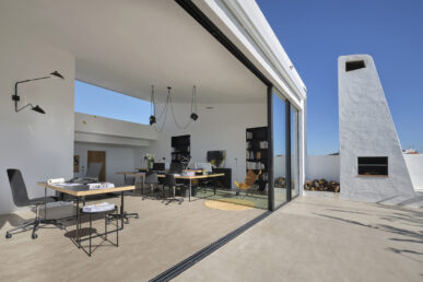 2021 - MX - ES - Projet Architecte 02 - IN OUT FS - CREA Alejandro Giménez - ©Anna Elias - TAGS office terrace